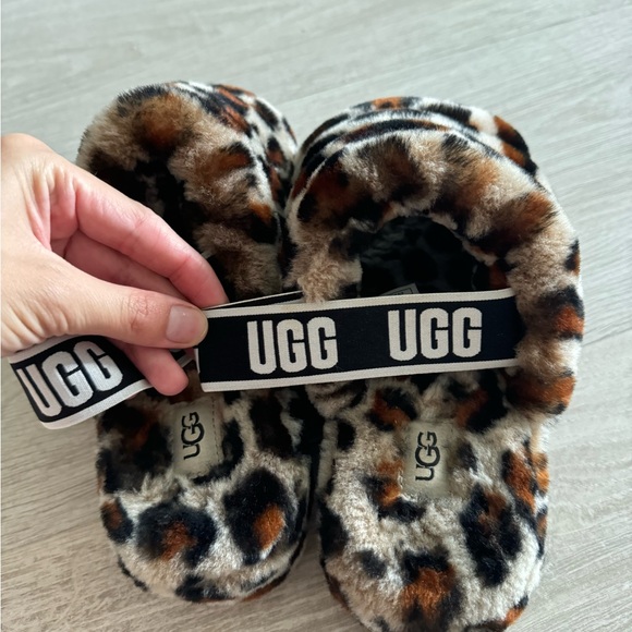 Cheetah Print Ugg Slippers - Picture 2 of 4